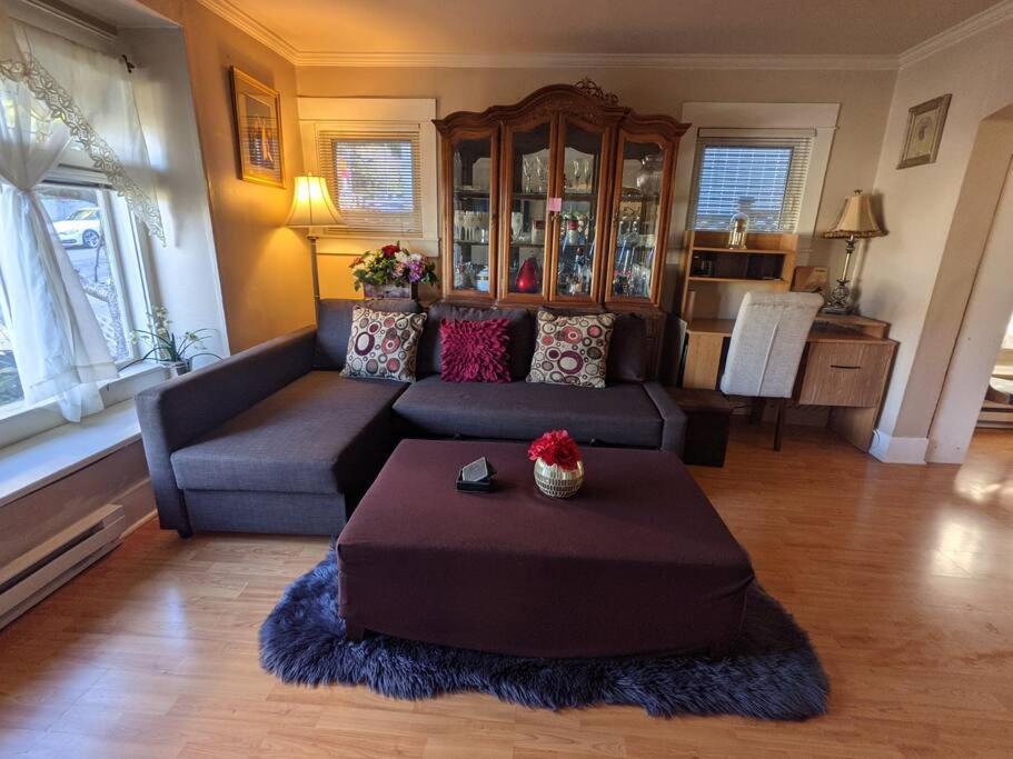 Holiday home Walker Paradise #2 With 1 Permitted Street Parking In Front